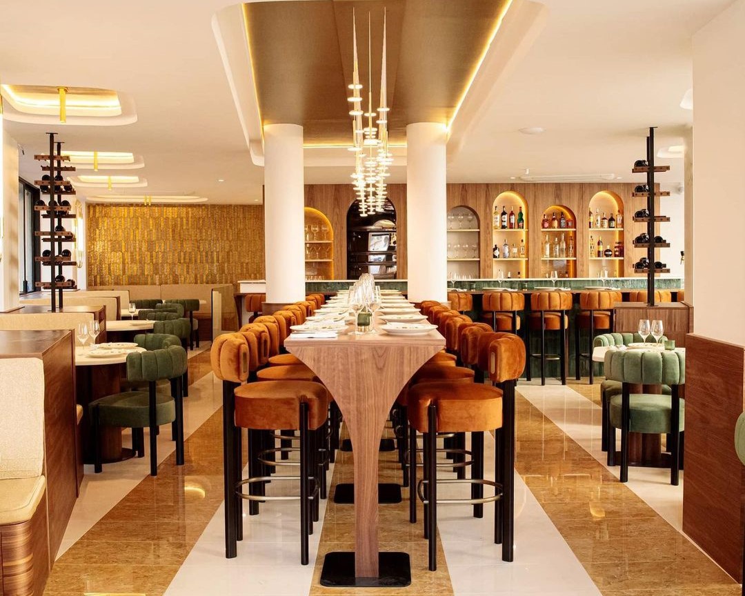 restaurant_cavalieri_paris_salma_furniture